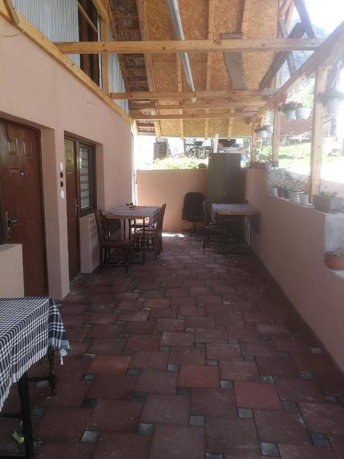 Odmaraliste Vlasko Zdrelo Pirot Exterior photo